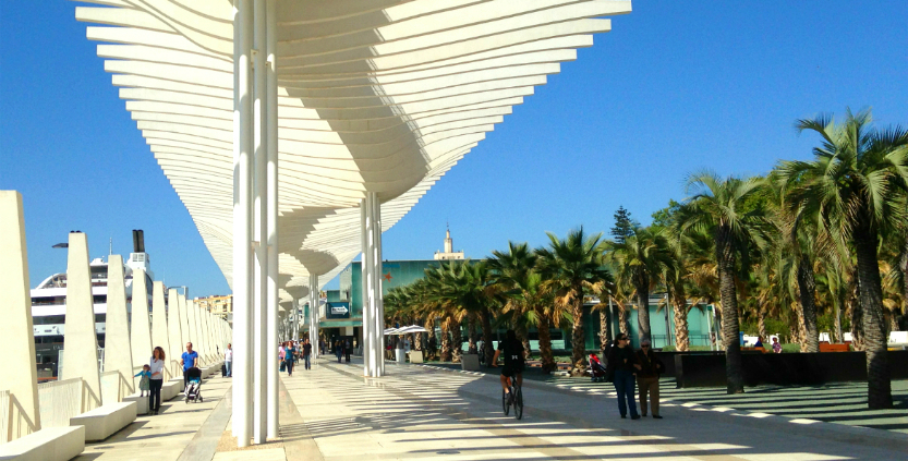 Muelle Uno centro comercial en el Puerto de Malaga
