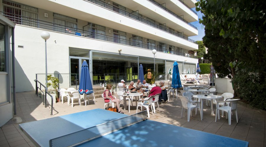 Terrace Aparthotel Esmeraldas