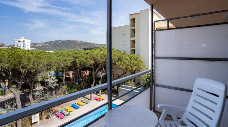 Terrace hotel platja daro